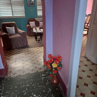 Vendo casa biplanta ubicada en Centro habana. - Img 121352965
