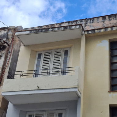 Se vende apartamemto cerca de Prado y la Embajada de España - 2/10