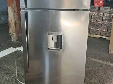 Refrigerador LG dispensador de agua 17 pies - Img main-image
