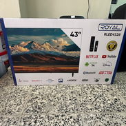 SMART TV 43 pulgadas Royal - Img 56287080