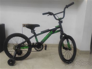 Bicicleta para niño casi nueva - Img main-image-45633390