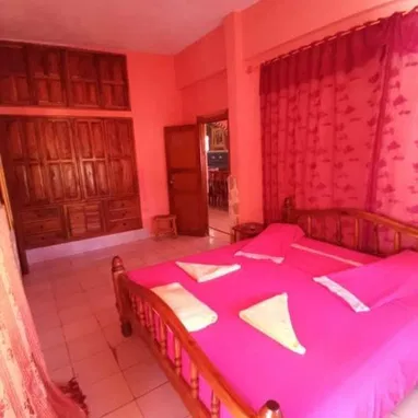 🏤🏊Casa de renta con piscina y respaldo energetico en la playa (Guanabo). Alquiler de casa con piscina GUA-014 - 5/10