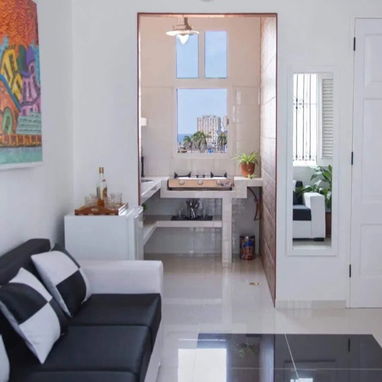 Venta de Apartamento en el vedado 3er piso es interior - Img 112815408