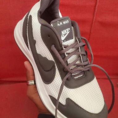 Venta de  tenis de hombre - Img 124223921