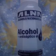 Venta de Alcohol Antiséptico. Frasco de 100 - Img 54596998
