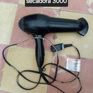 Secadora de pelo de uso - Img 56433616
