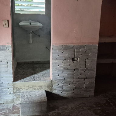 Se vende casa en Mantilla , última de un pasillo , papeles en orden - 7/10