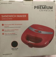 sandwichera roja nueva en caja - Img 46070329
