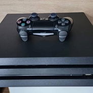 VENDO CONSOLA PS4 PRO PIRATEADO LLENO DE BUENOS JUEGOS Y CON DOS MANDOS LLAME O ESCRIBA - Img 55819495