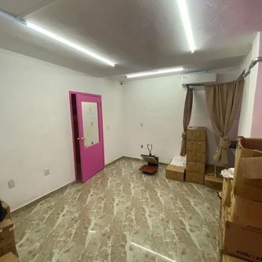 Venta de local para negocios en el centro de la habana - Img 123316705