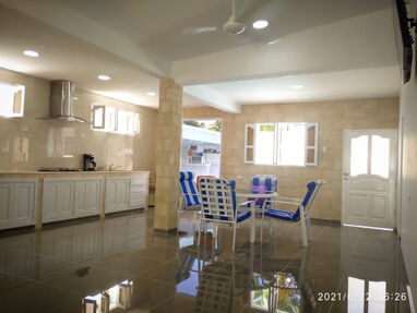 Casa en Guanabo en alquiler con piscina - Img 66116122