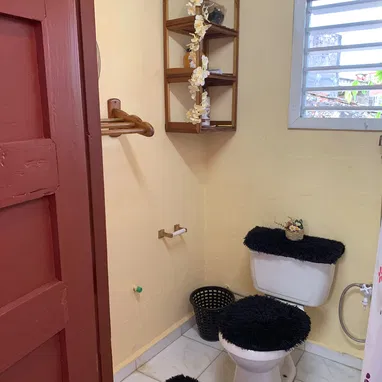 💸Vendo apartamento🏘️  PROPIEDAD en la 🇨🇺Habana Vieja.   Con todo adentro__7000 USD💰.   Vacío__6000 USD💰 - 6/10