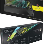 🚓💲140usd ROCCAT Vulcan Pro - Teclado óptico táctil para juegos de PC, interruptor Titan de tamaño completo, con ilumin - Img 45593668