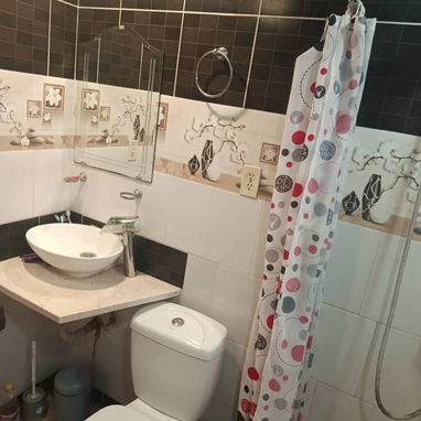 Se vende casa en la Lisa Versalles - 4/10