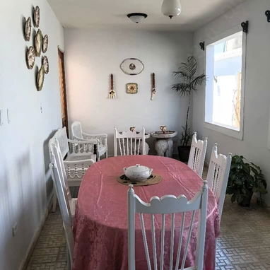 RENTA hostal de 7 habitaciones para 12 personas EN LA BELLA TRINIDAD, con Qba Hostin 360 - 8/10