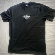 —Pullover LOS ANGELES exclusivo de procedencia Alemana, excelente calidad ,20 usd o equivalente (Vedado )— - Img 57980935