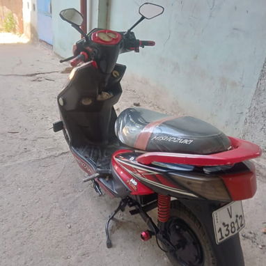 Se vende Moto electrica - Img 120138880