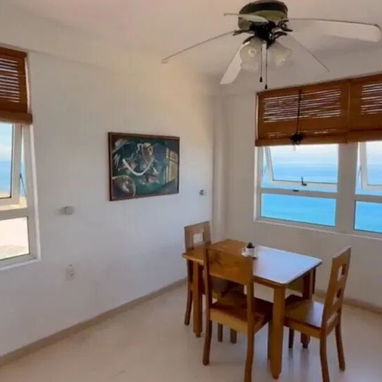 Apartamentos 3cuartos / 3 baños frente al malecon Vedado🔥 - 5/10