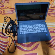 Laptop prácticamente nueva - Img 45411032