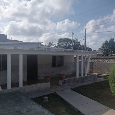 Casa esquina en cojimar - 2/10