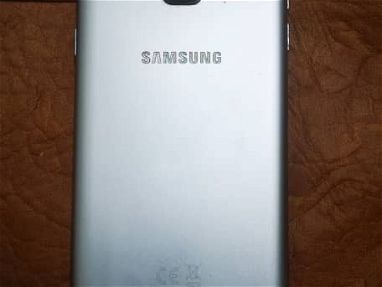 Samsung A6 roto por pantalla - Img main-image