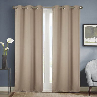 Cortinas tapa sol 2 paños 19 usd - 7/10