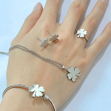 Juegos de collar aretes y pulso de flores trébol imitación van cleef de acero inoxidable - 6/7