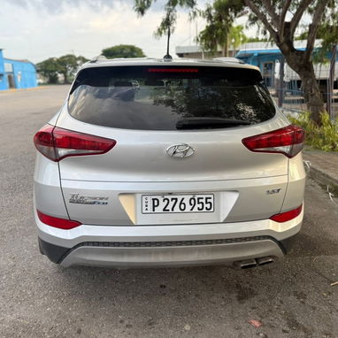 Vendo o negocio yhunday Tucson del 2018 motor 1.6 con turbo - Img 102544143