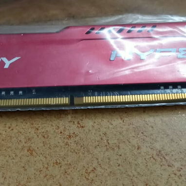 Memoria RAM Kingston HyperX Fury DDR4 8GB 2400MHz Roja (Modelo HX424C15FR2/8) - 2/2