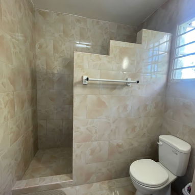 💥💦Hermosa casa con piscina. Reservas por WhatsApp 5 8142662 - Img 120337519