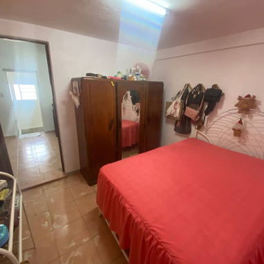 Casa de dos niveles - 6/10
