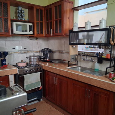 Permuto casa de 3/4en Santos Suarez, La Habana y doy vuelto por casa o apartmento de 2/4 en Varadero - Img 124127682