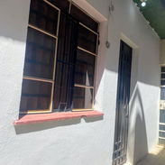 🏡 SE VENDE APARTAMENTO, primer piso,en excelente zona de PLAYA. Almendares - Img 55273415