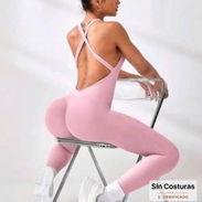 Mono deportivo de mujer talla S de calidad - Img 58023121