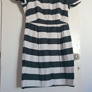 Vestidos de mujer, negros y de otros colores. - Img 54195307