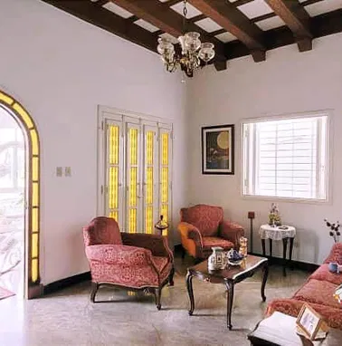 Vendo apto 3/4, planta baja biplanta, garaje, Vedado, 23 y 18, Luis 63987221 - Img 98183400