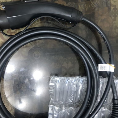 Vendo estación de carga para auto eléctrico, nueva en su caja - Img 116835979