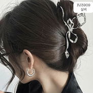 Pellizco de Metal color plateado con perla blanca 12. 5 cm Grande - Img 55869052