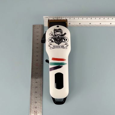 32 USD - MAQUINA DE PELAR INALAMBRICA VGR - 699 - Img 122478768