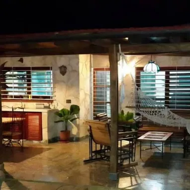 VENTA DE CASA CON PISCINA EN FONTANAR RESIDENCIAL - Img 123284122