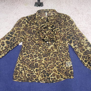 ROPA DE VENTA DE GARAJE CASI NUEVA mango, zara forever 21, Jlo. - Img 106437878