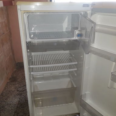 Vendo Refrigerador de USO - 4/5