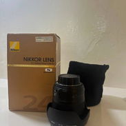 Lente AF - S NIKKOR 24mm 1:1.8G con tapasol y forro - Img 56580040