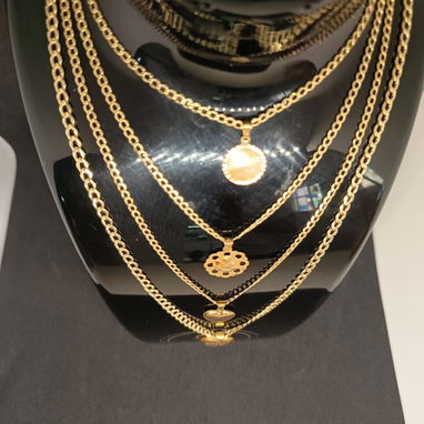 Cadenas y anillos de oro - 2/2