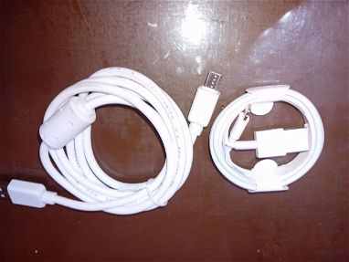 Cables de carga USB Lighting y Micro USB V8 📱 52498286 - Img main-image-44762218