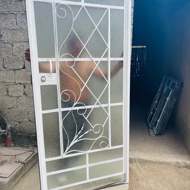 Ventanas y puertas de cristales - Img 122937002