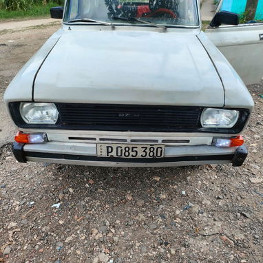 ⛔️ Moskovich 2140 todo funcionando al 100 % motor , caja y diferencia  original el carrito esta como se ve en la foto⛔️ - Img 113680991