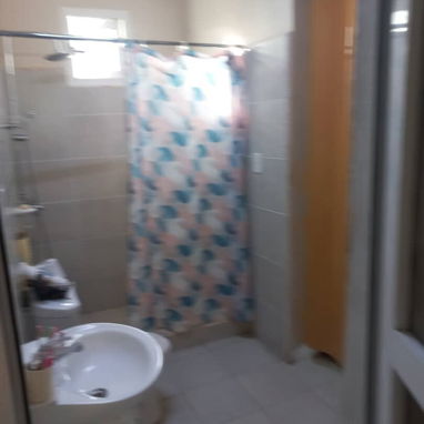REBAJA!!! Casa independiente en nuevo vedado! Ideal para negocio - Img 124662588