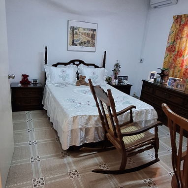 SE VENDE UNA PROPIEDAD EN PERFECTAS CONDICIONES CERCA DE CALLE 60 EN PLAYA - 8/10