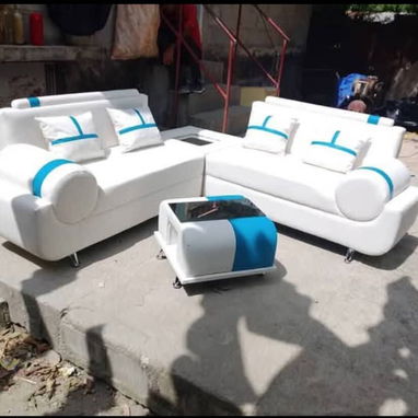 Juegos de sala y sillones tapizados , llamar al 52422734 o WhatsApp transporte incluido - Img 108559664